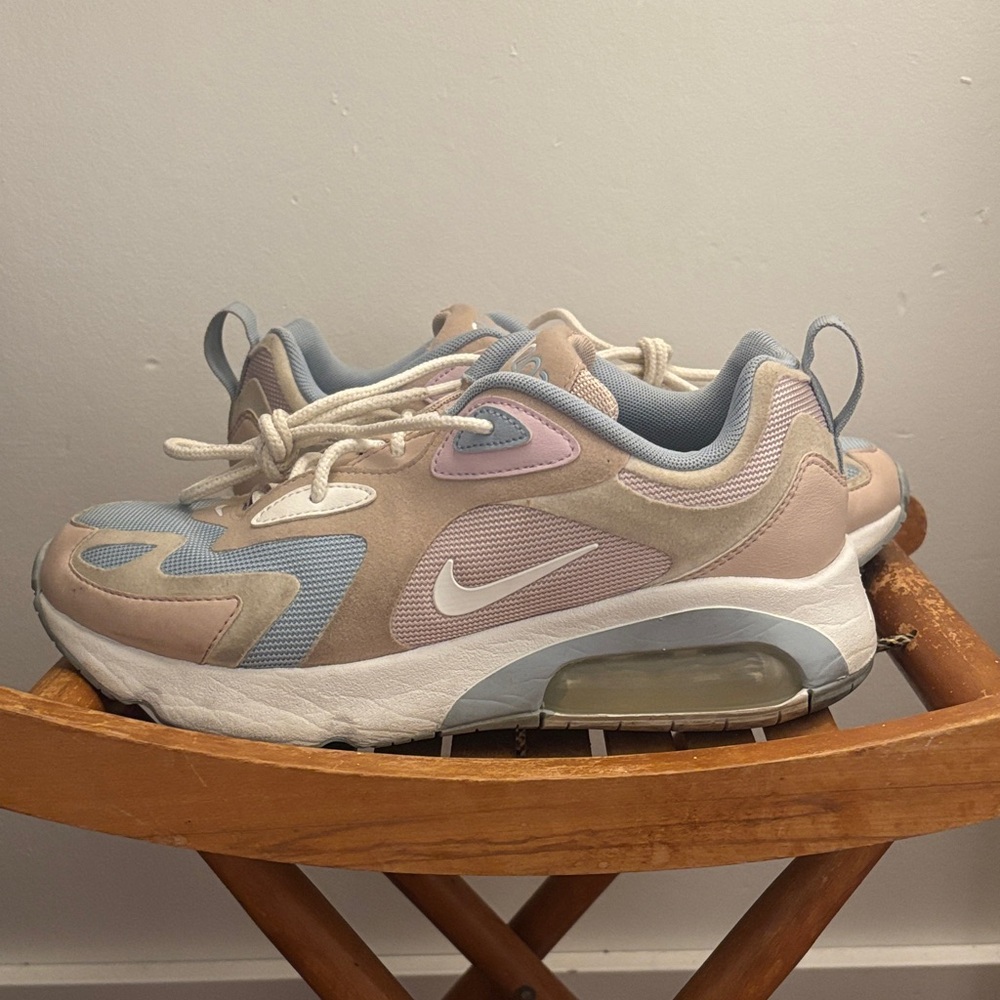 Nike Air Max Sneakers in Blue and Pink